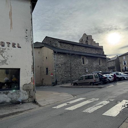 L'Etoile Filante Villa Formigueres Exterior photo